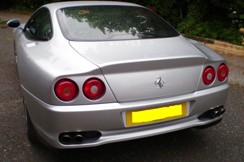 Ferrari  575