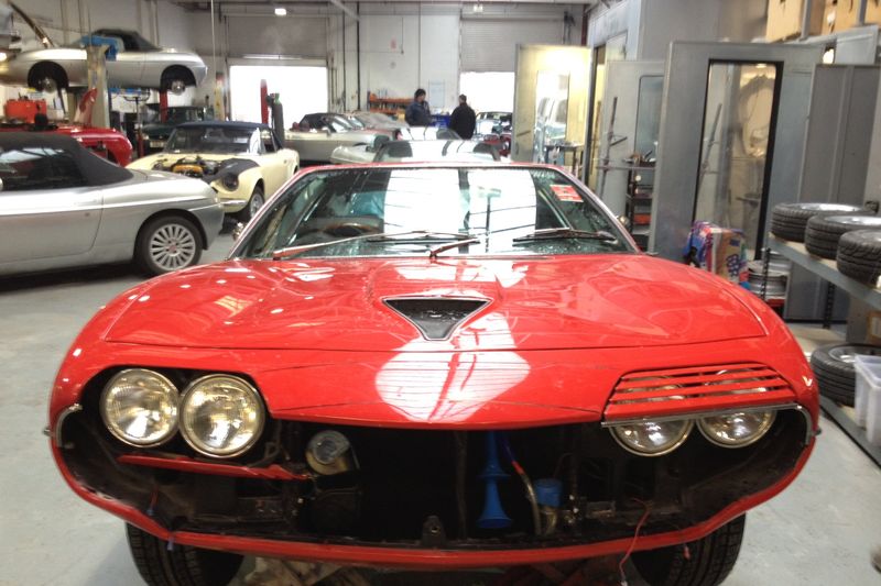 Alfa Romeo Montreal